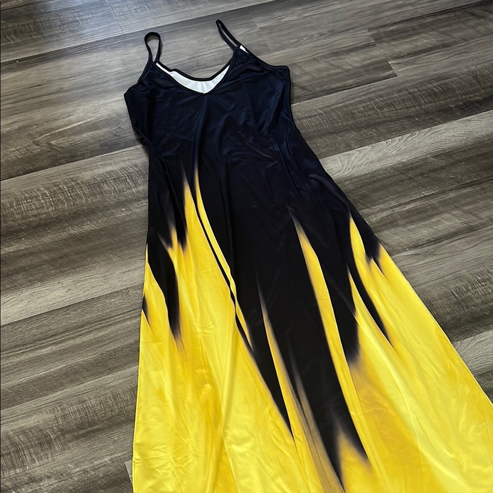 SHEIN Black and Yellow Maxi Sundress for Prom